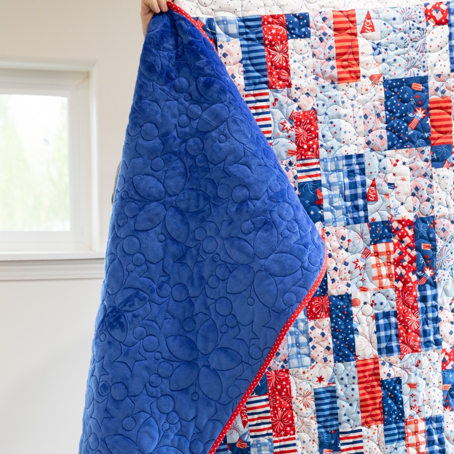 Patriotic quilt kit finished with machine quilting